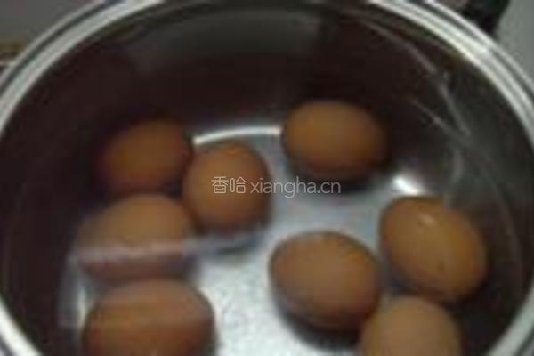 卤五香茶叶蛋的做法图解1