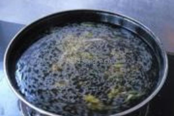 菠菜热汤面的做法图解4