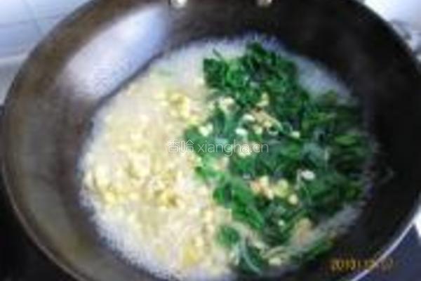 黄豆芽菠菜汤的做法图解6