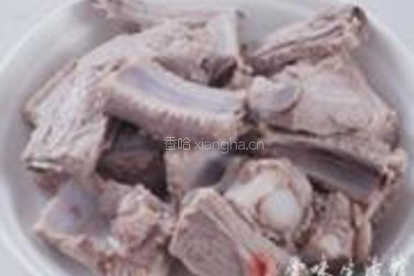 排骨烧粽子的做法图解3