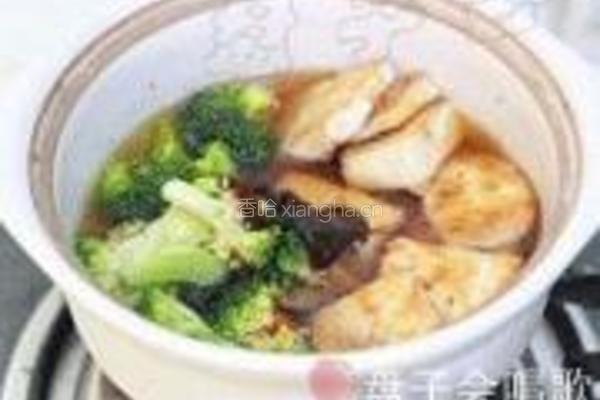 蚝汁桃仁木耳豆腐煲的做法图解7
