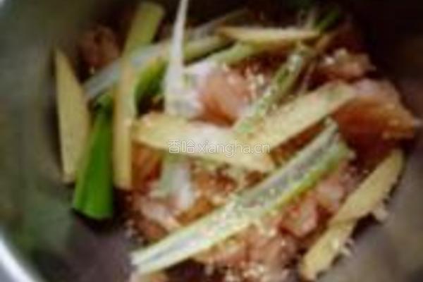 香菇鸡丝粥的做法图解4