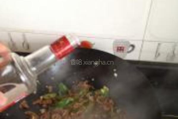 肥肠盖浇玉带面的做法图解10