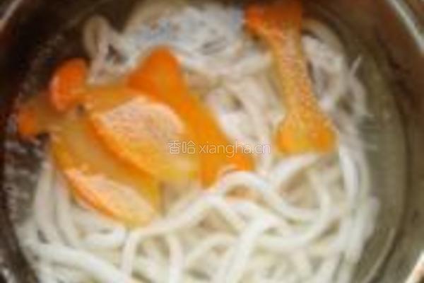 酸豆角酱乌冬面的做法图解5