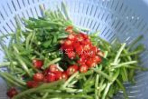 藜蒿炒腊肉的做法图解5