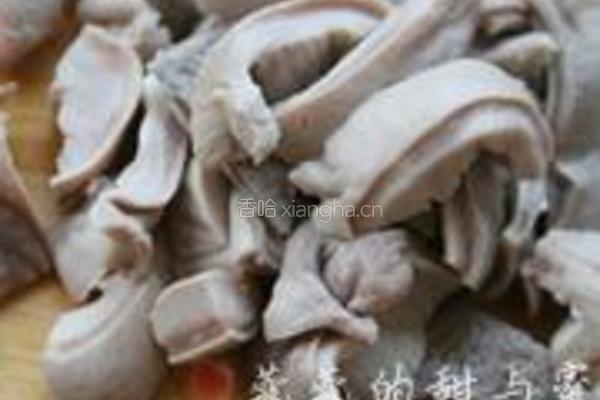 白胡椒猪肚汤的做法图解3