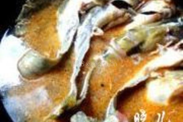 鲶鱼炖茄子的做法图解9