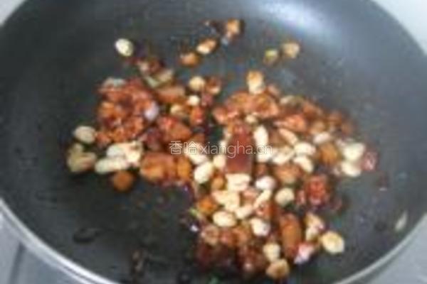 茭白花生肉丁炸酱面的做法图解9