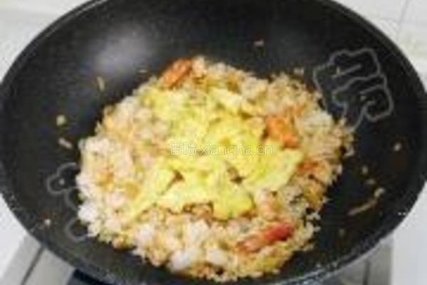 鲜虾鸡蛋炒饭的做法图解16
