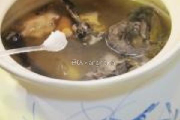 当归西洋参乌鸡汤的做法图解5