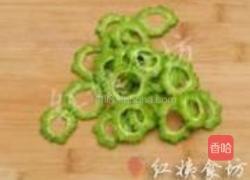 香橙拌苦瓜的做法图解3