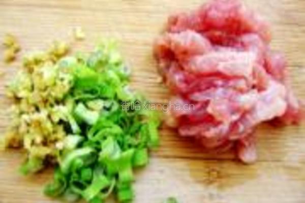 肉丝炒豇豆的做法图解2