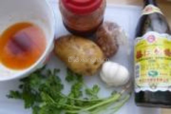 凉拌土豆丝的做法图解1