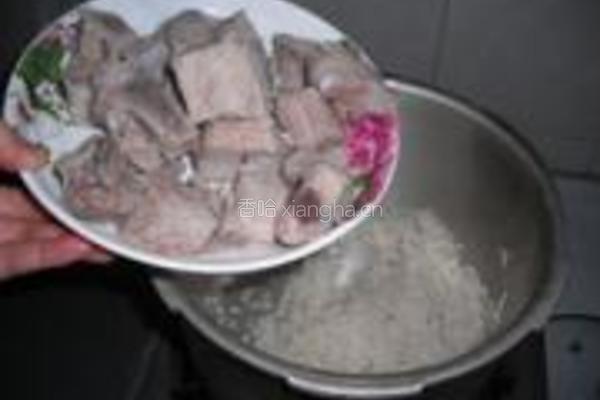 茼蒿排骨粥的做法图解5