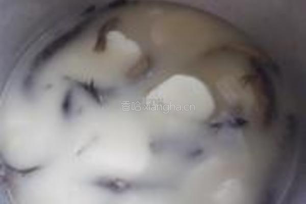 泥鳅淮山汤的做法图解8