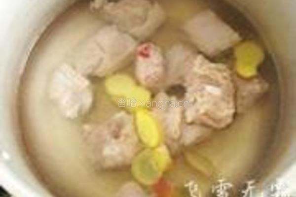 猴头菇排骨汤的做法图解4
