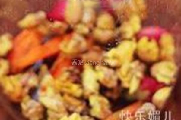 玫瑰腊梅百合茶的做法图解2