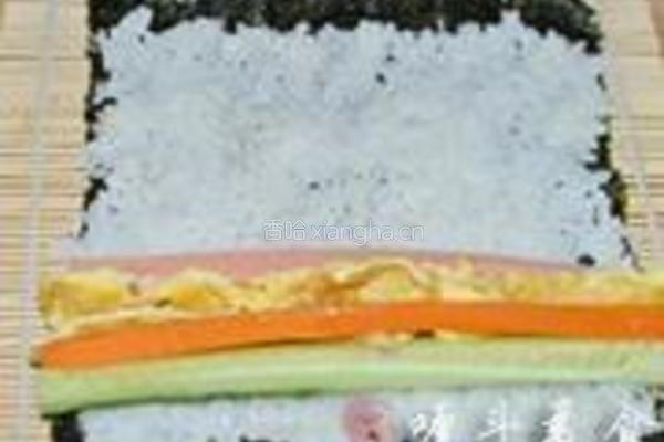 DIY寿司卷的做法图解4
