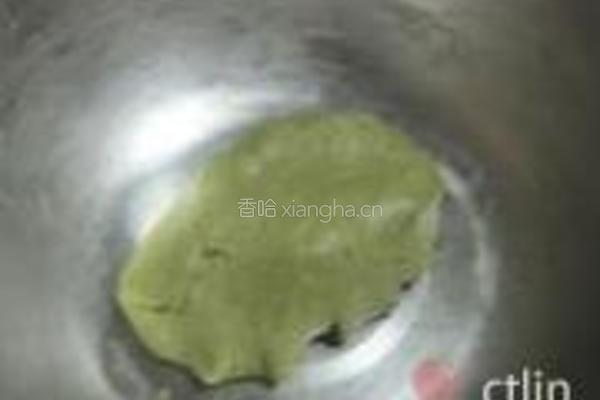 抹茶白豆沙圣诞树的做法图解3