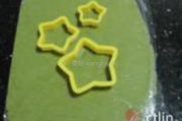 抹茶白豆沙圣诞树的做法图解4