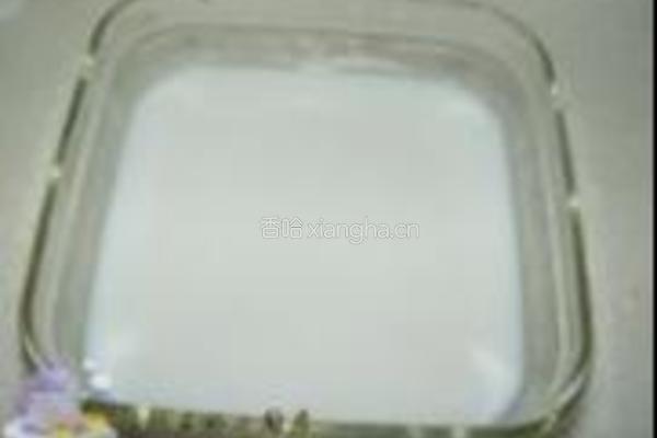 樱桃椰浆双色果冻的做法图解1