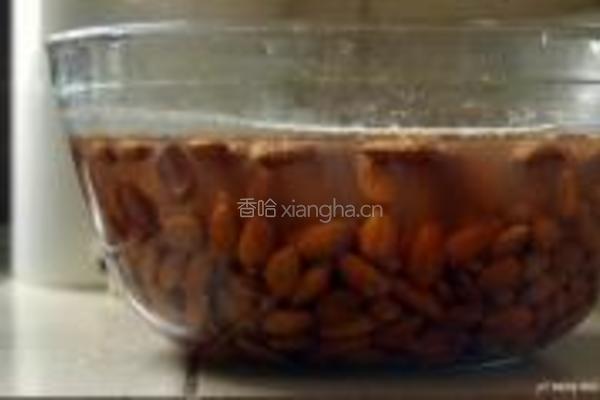 坚果能量球的做法图解1