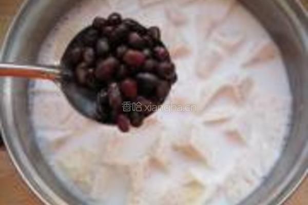 红豆芋头奶露的做法图解4