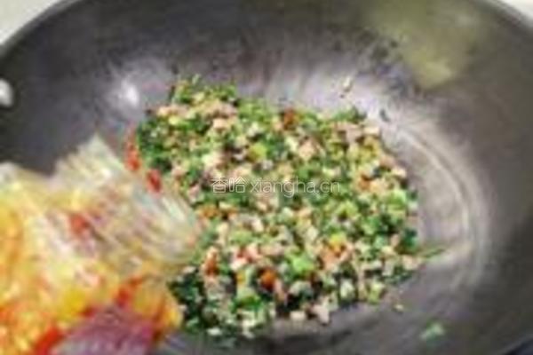 雪里蕻肉末炒豆腐干的做法图解8