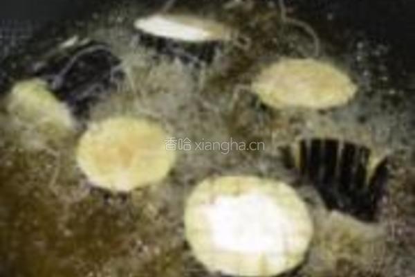 鱼香切花盖饭的做法图解4