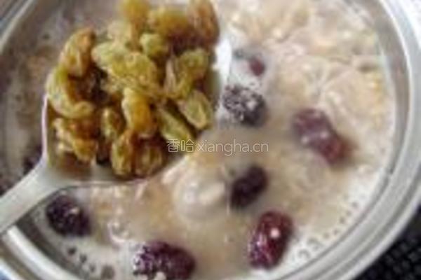红枣薏米小米粥的做法图解8