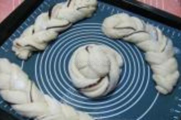豆沙辫子包的做法图解7