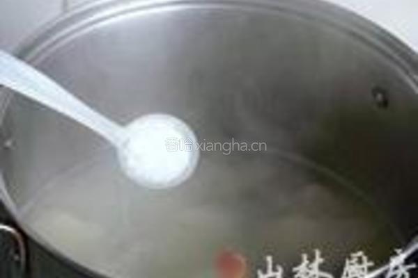 春笋排骨咸肉汤的做法图解8