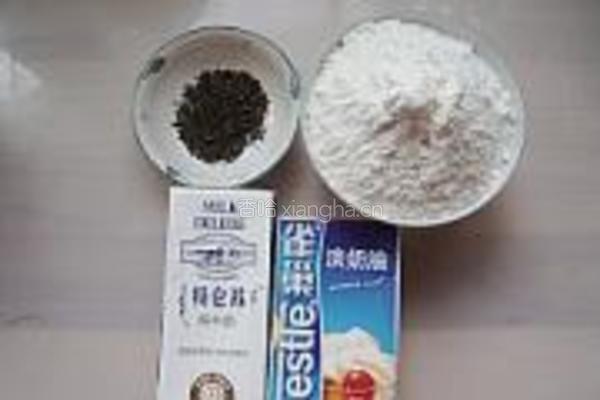 红茶黄油苏打饼干的做法图解1
