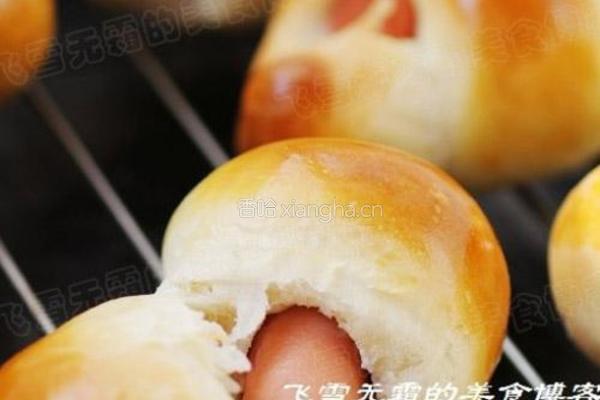 火腿面包卷