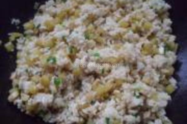 土豆鱼丸炒饭的做法图解14