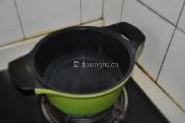 紫米粥的做法图解1