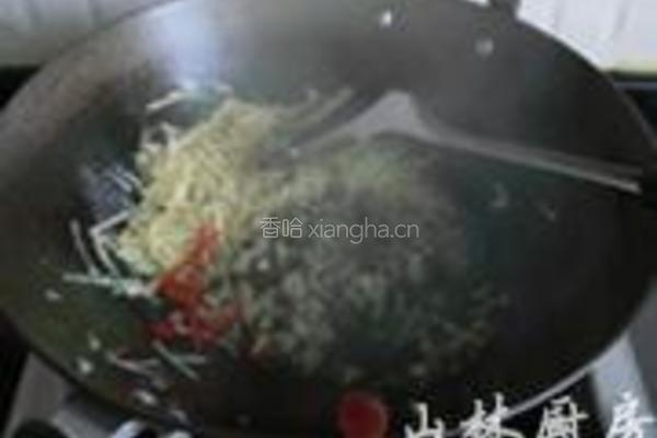 酸菜笋丝的做法图解3
