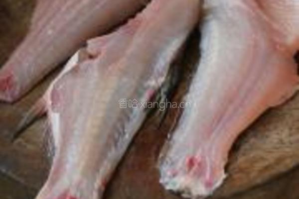 鱼片豌豆尖汤的做法图解3