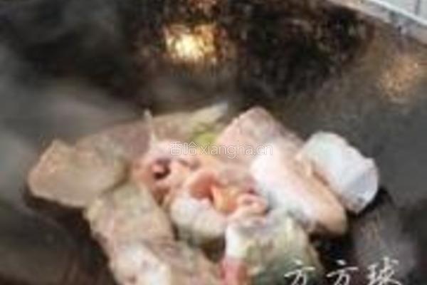 鲶鱼豆腐汤的做法图解4