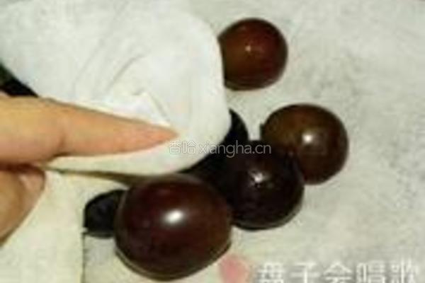 自制葡萄酒的做法图解6