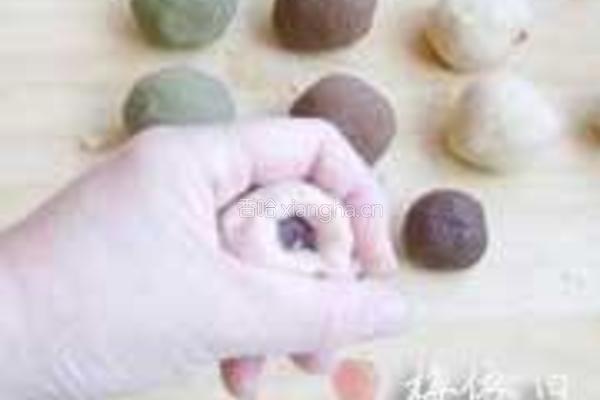 白豆沙冰皮月饼的做法图解9