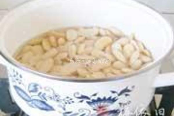 白豆沙冰皮月饼的做法图解3