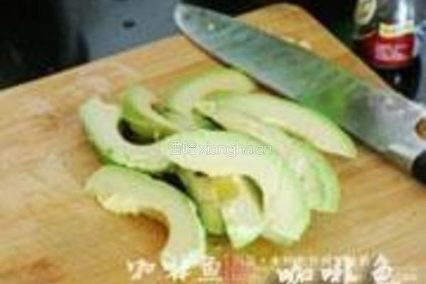 牛油果酱的做法图解2