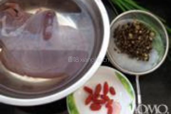 柴胡猪肝汤的做法图解1