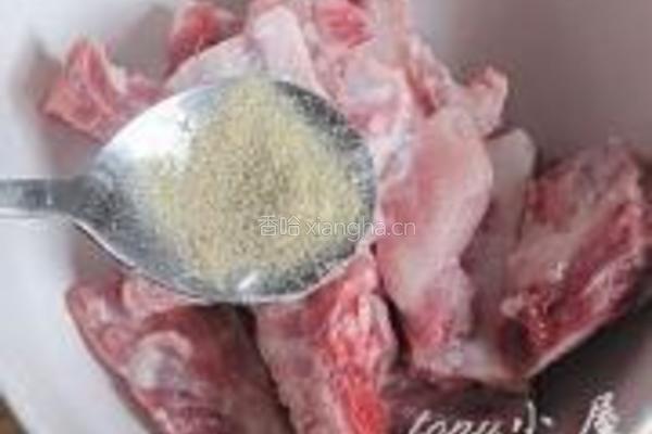 排骨酥汤的做法图解2