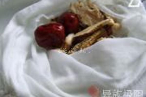 当归牛肉煲的做法图解2