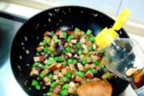 香干尖椒炒酱菜的做法图解9