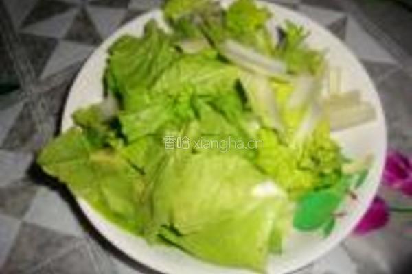小白菜平菇汤的做法图解1