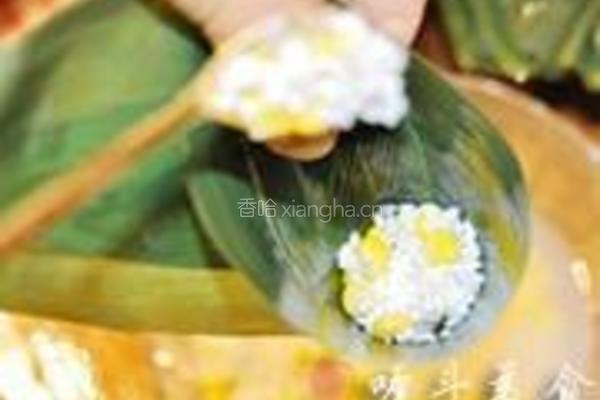 花生蜜枣粽子的做法图解9