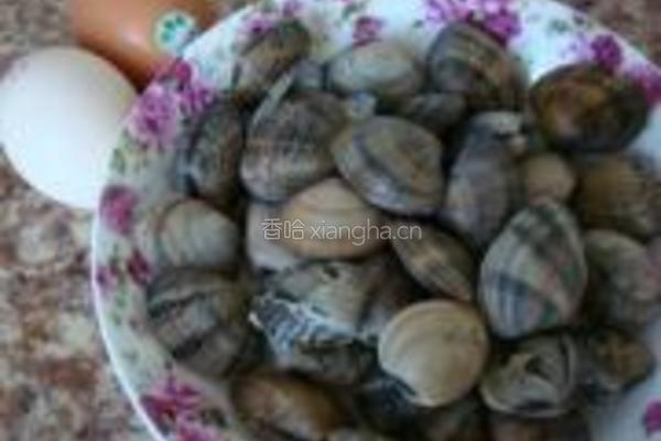 蛤蜊蒸蛋的做法图解1